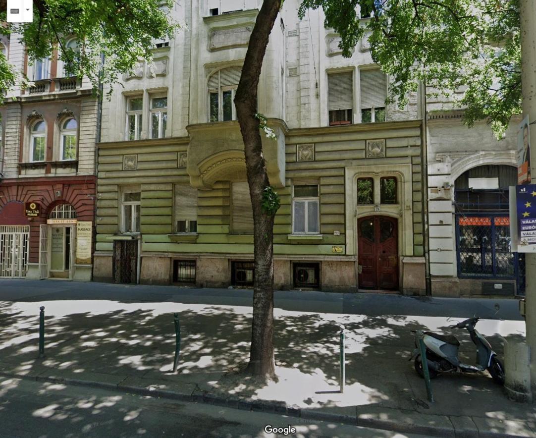 Whole Basement Former Pub2 For Stag Do, Men'S Cave Budapest Extérieur photo